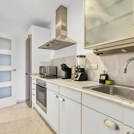 Apto Frente Al Mar Con Piscina Apartment *