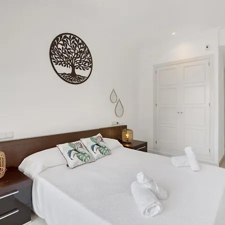 Apto Frente Al Mar Con Piscina Apartment *