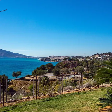 Apto Frente Al Mar Con Piscina * Altea